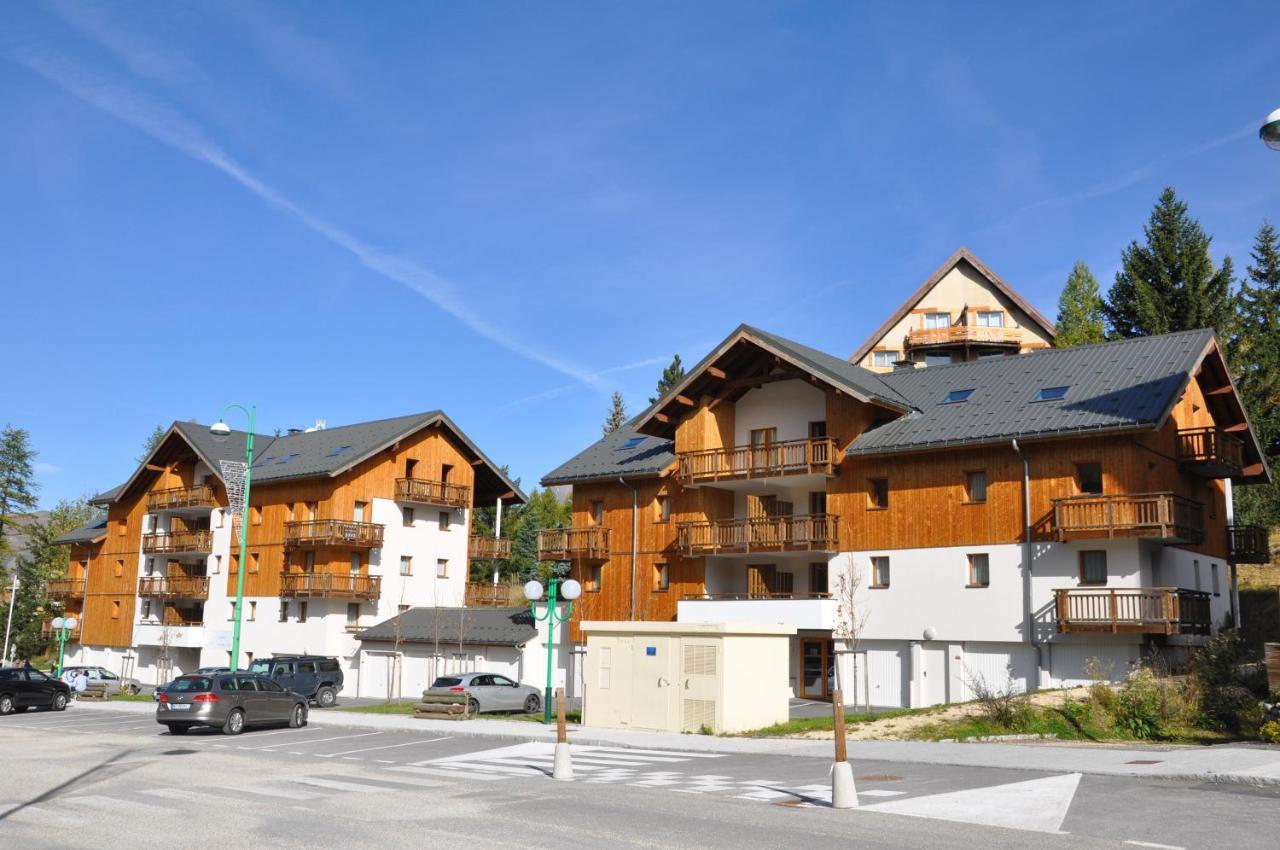 Vacanceole - Au Coeur Des Ours Aparthotel Les Deux Alpes Exteriör bild