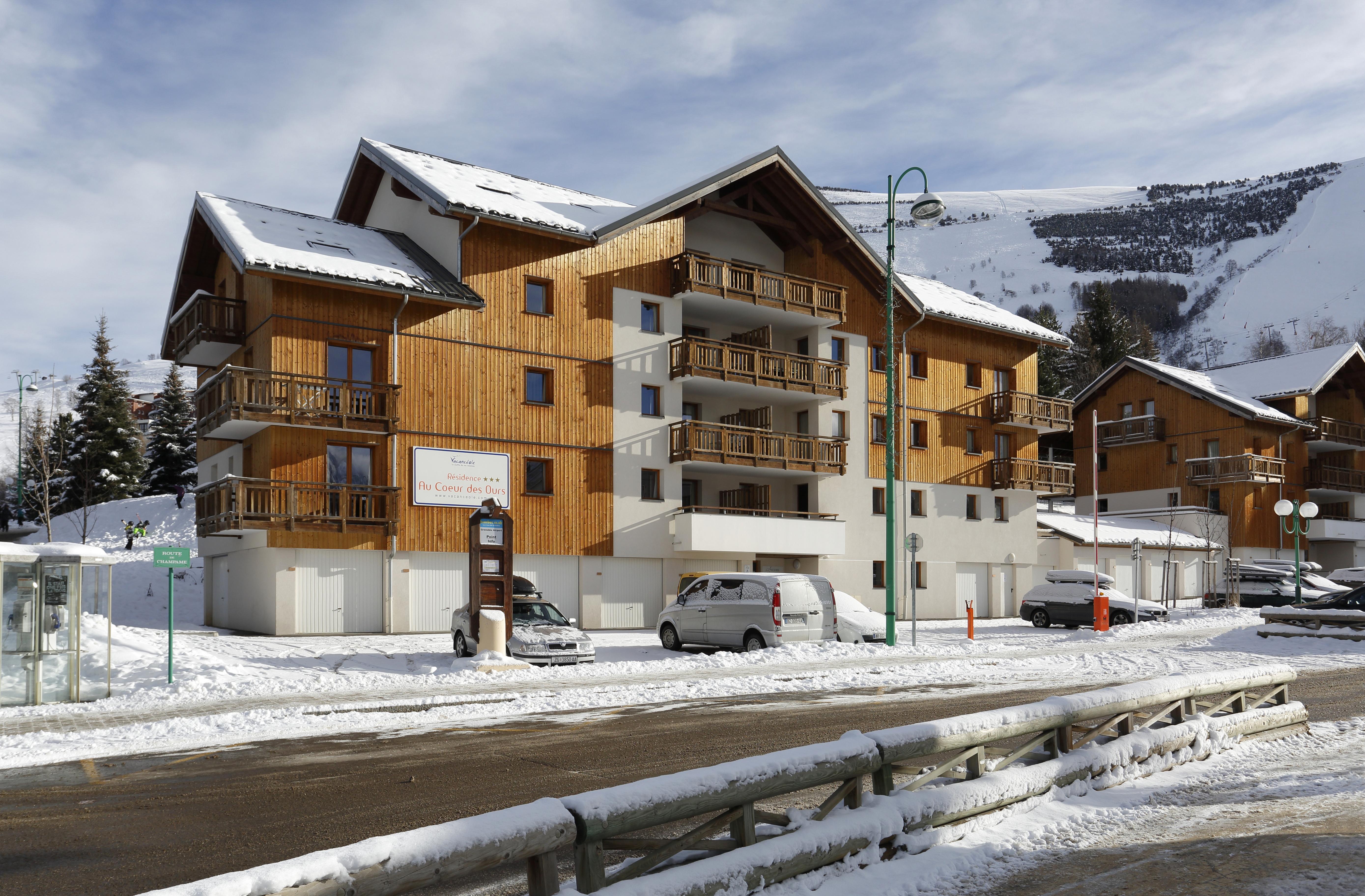 Vacanceole - Au Coeur Des Ours Aparthotel Les Deux Alpes Exteriör bild